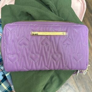 Betsy Johnson wallet,
